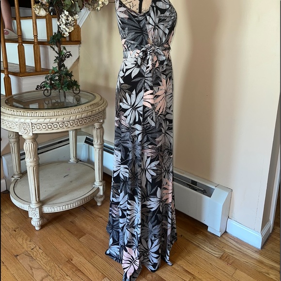 Veronica M  wrap dress size small - Picture 3 of 5